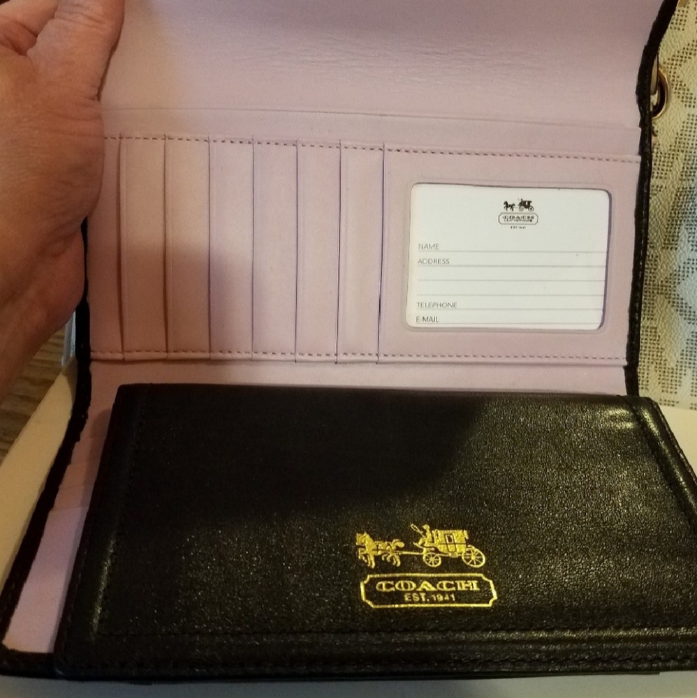 New Coach Madison Leather Checkbook Wallet